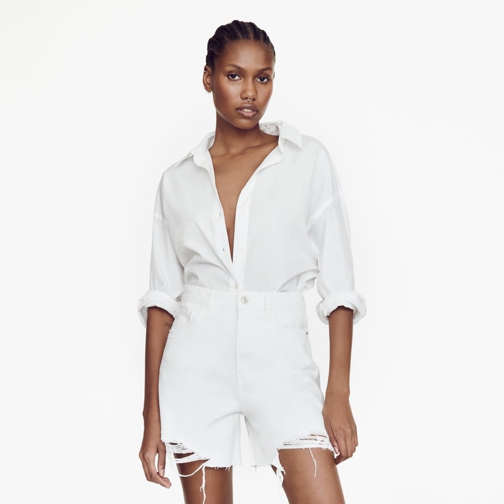 Zara HIGH RISE Z1975 RIPPED STRAIGHT DENIM SHORTS. White. Size 2. New with Tags.